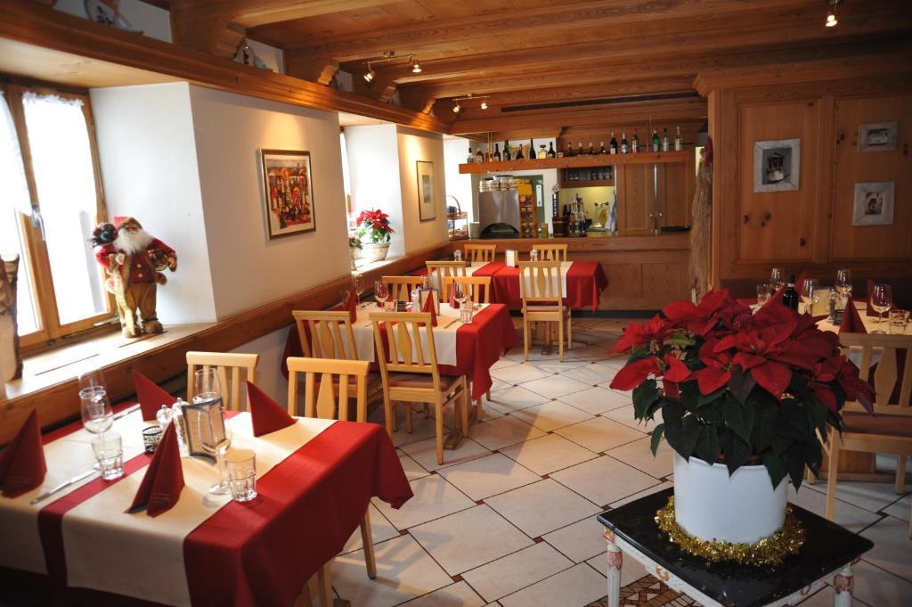 ホテル Crusch Alba シュクオル 部屋 写真